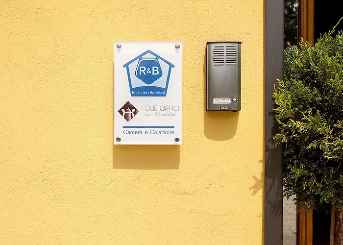 فندق مبيت وإفطار I Due Orfici Cona (Emilia-Romagna)